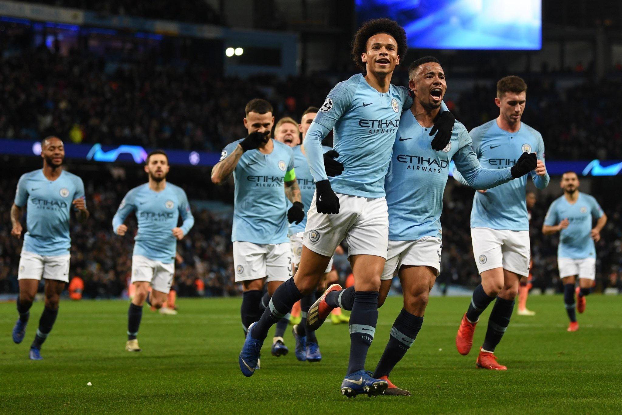 依旧以他的 依旧以他的